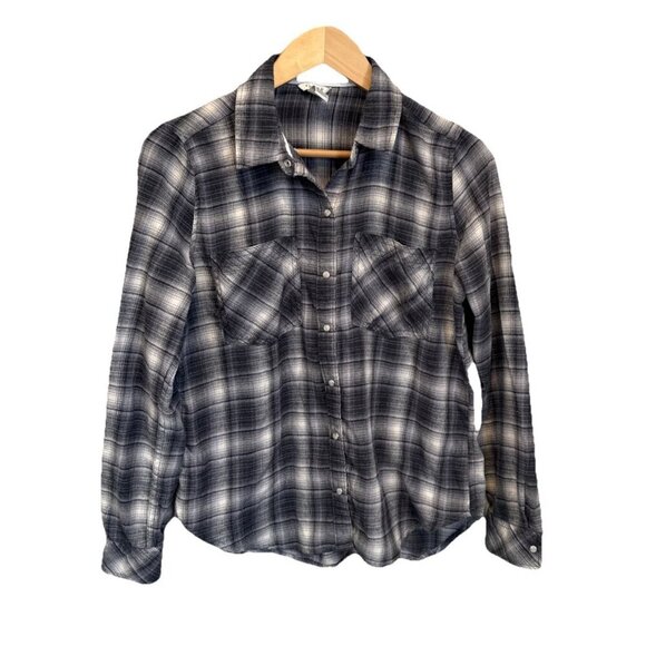 Forever 21 Flannel Button Up Shirt Women's S Long Sleeve Pearl Snap Plaid Gray - Picture 1 of 7